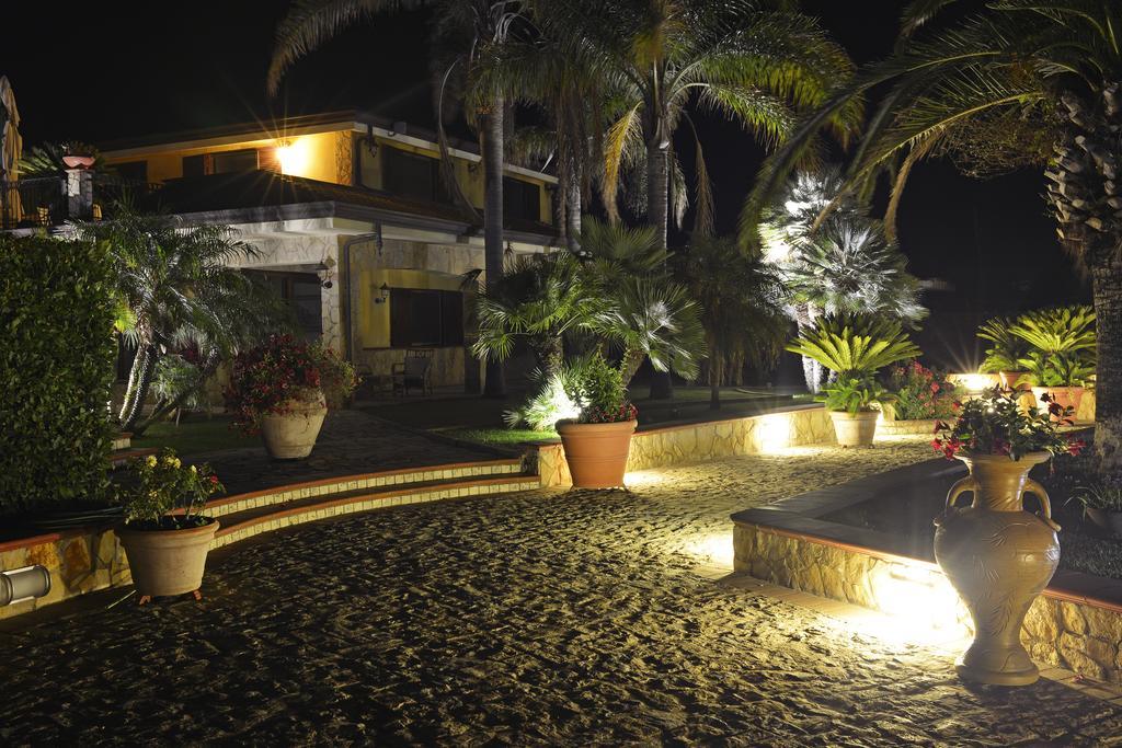 Complesso Turistico Ricettivo L'Oasi Del Golfo Di Salerno Appartement Battipaglia Buitenkant foto