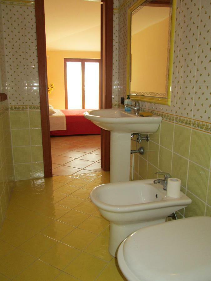 Complesso Turistico Ricettivo L'Oasi Del Golfo Di Salerno Appartement Battipaglia Kamer foto